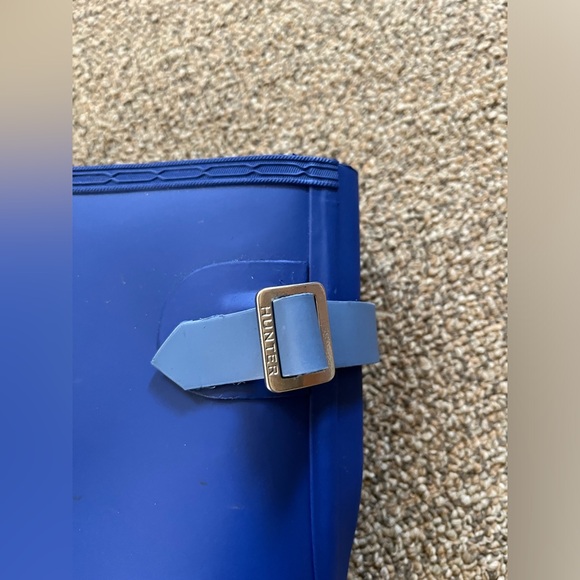 Bright blue Hunter Boots only worn twice! - Picture 9 of 10